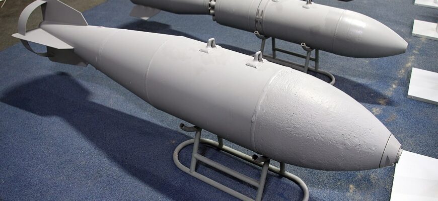 Що таке фаб? Розкрийте поняття та його застосування у різних сферах