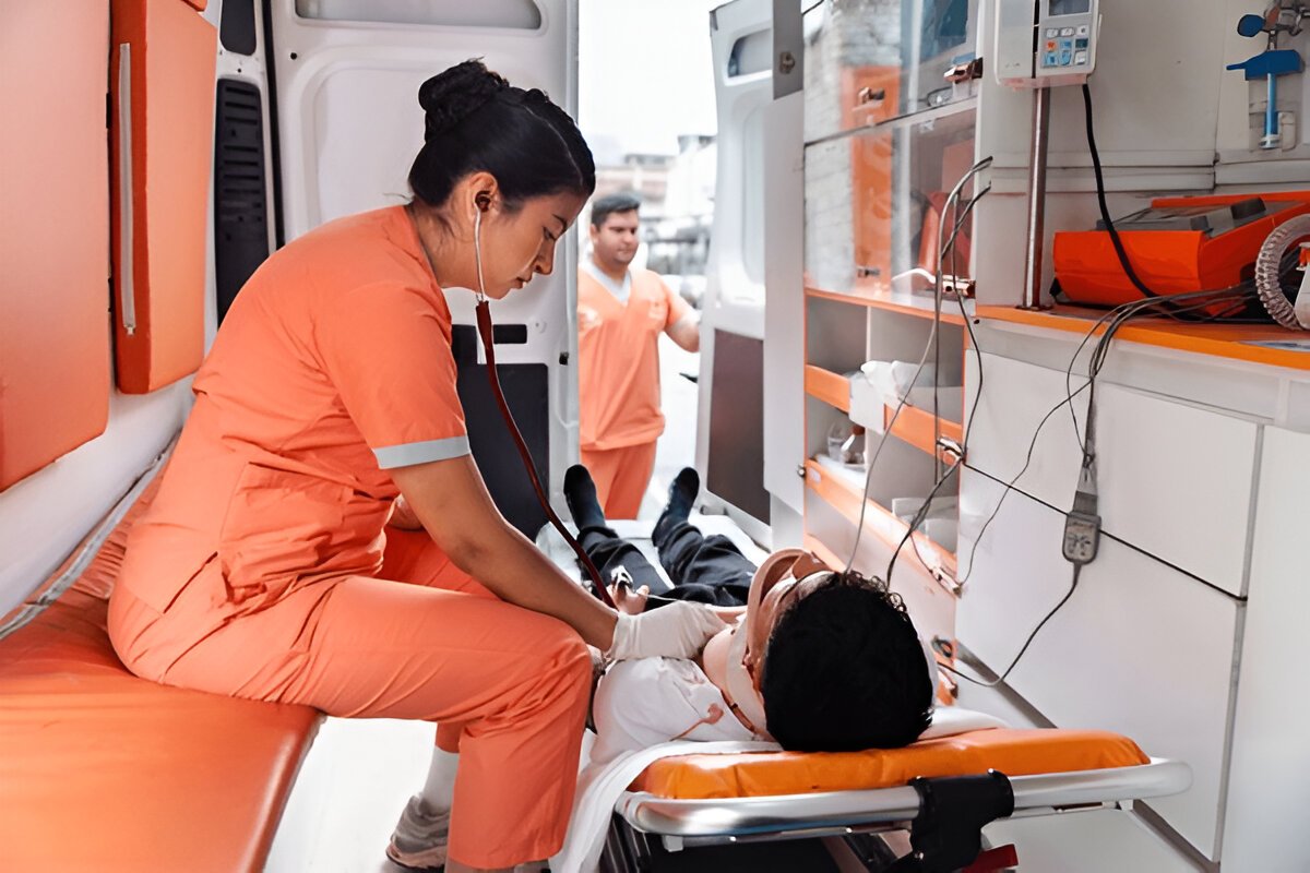 Как вызвать скорую: Подробная инструкция для всех