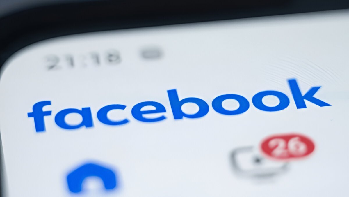 Как скачать видео с Фейсбука на свой компьютер или телефон без лишних проблем?