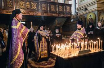 Що таке парастас: значення, традиції та обряди християнської служби