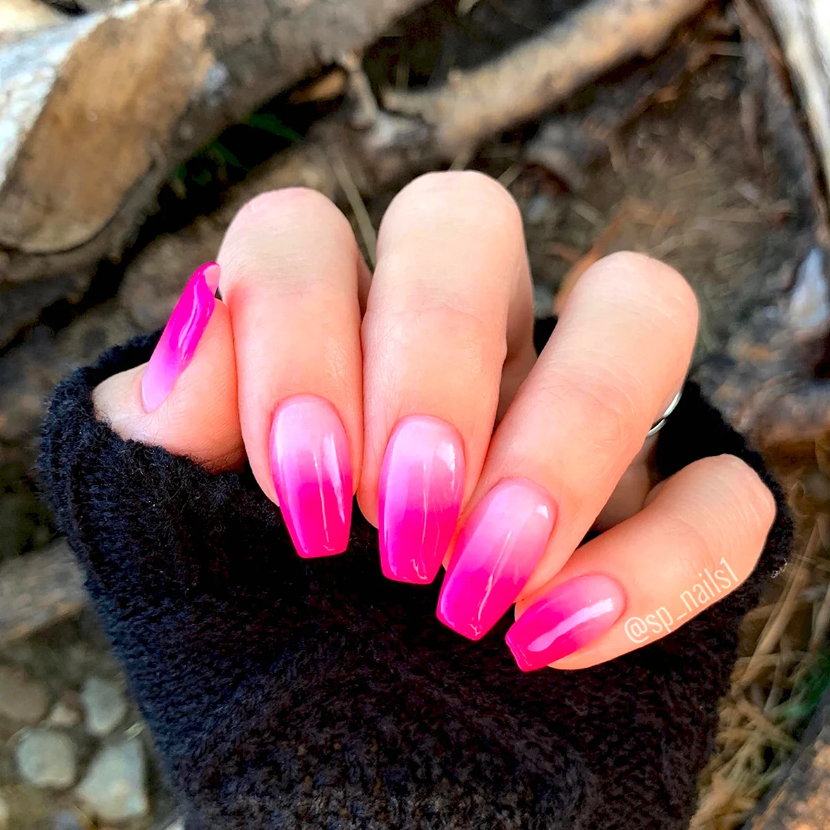 Маникюр омбре розовый