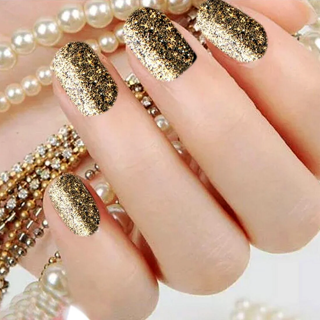 Золотые ногти