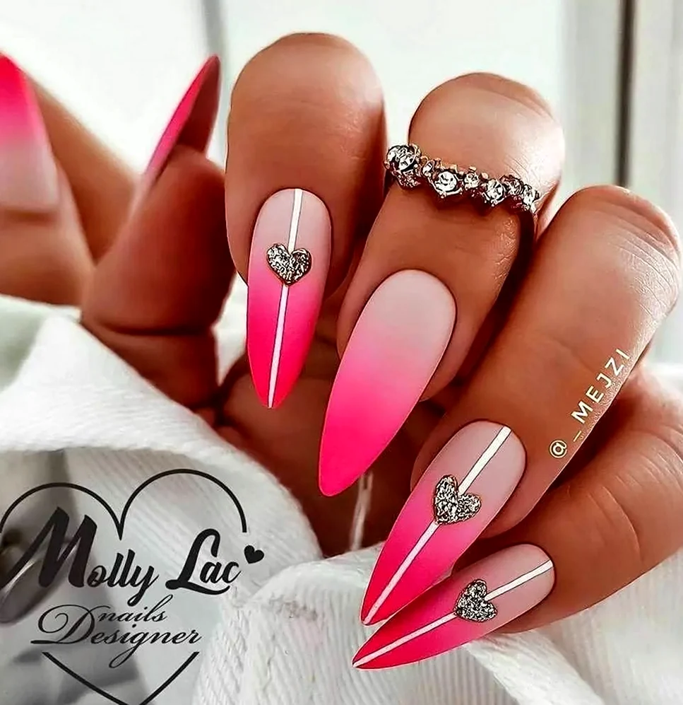 Ногти пики розовые
