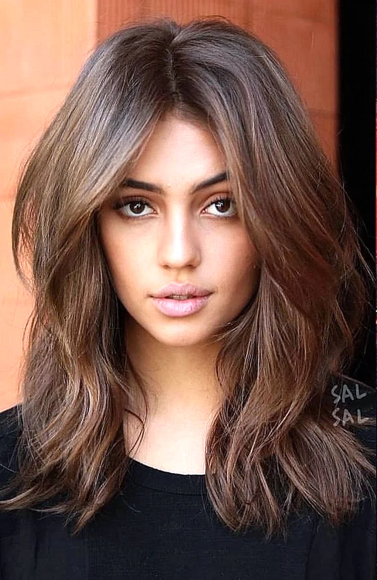 Стрижки на довге волосся