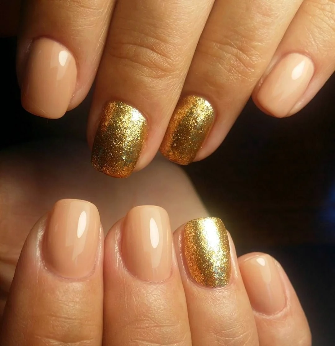 Золотой Шиммер маникюр