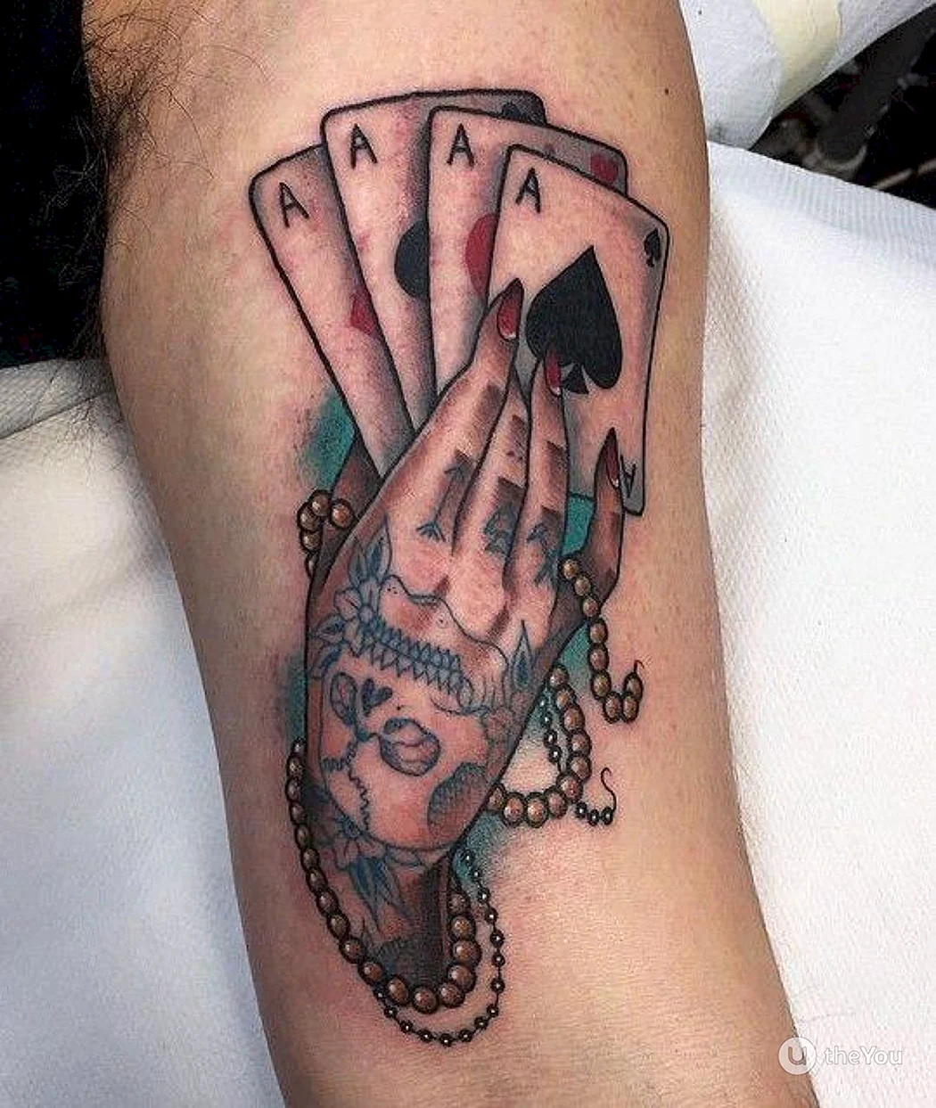Тату тузом ручками